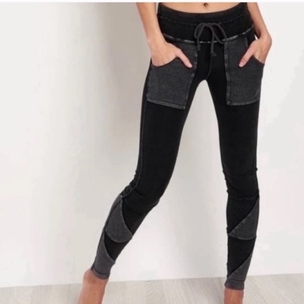 Free People || Kyoto Leggings